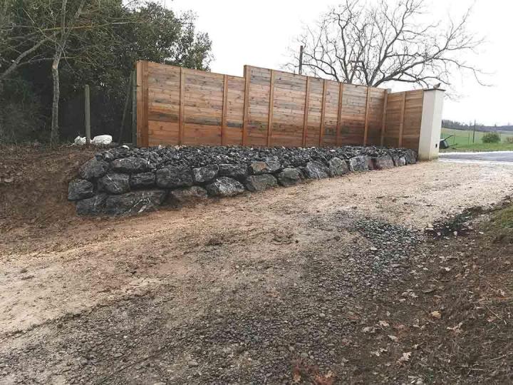 Travaux d'enrochement, Sauveterre